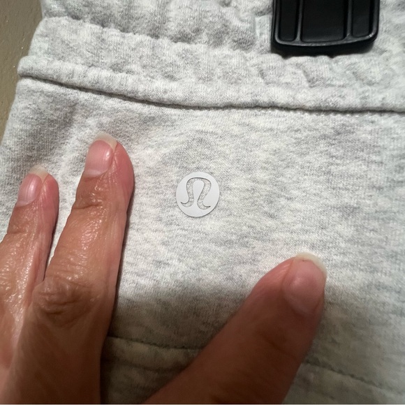 Lululemon Scuba High-Rise Cropped Joggers Activewear Yoga Workout Loungewear Gym - Picture 12 of 14